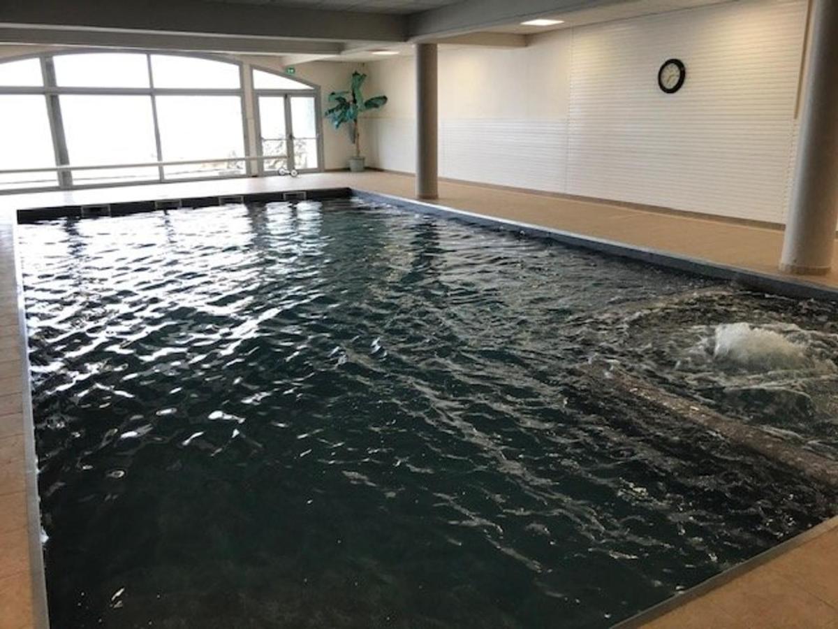 Appartement T2 Pour 4 Pers. Avec Terrasse, Piscine Couverte Et Salle De Fitness, Proche Des Pistes - Fr-1-404-199 La Mongie Eksteriør billede